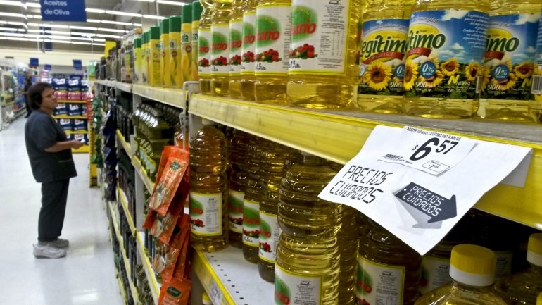 Inflación: se desaceleraron en abril los precios de los alimentos