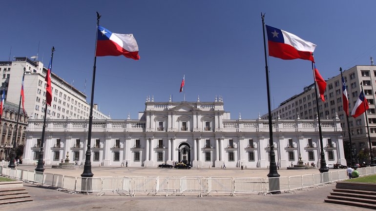 Chile ya exporta el triple que la Argentina, pese a tener menos de la mitad de sus habitantes