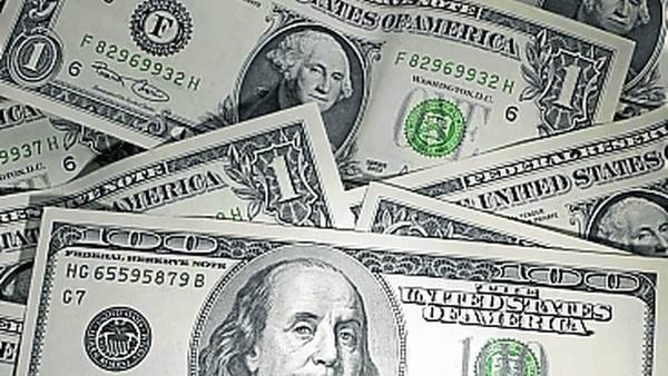 El dólar sube 24 centavos a $ 37,21 y anota su tercer avance consecutivo