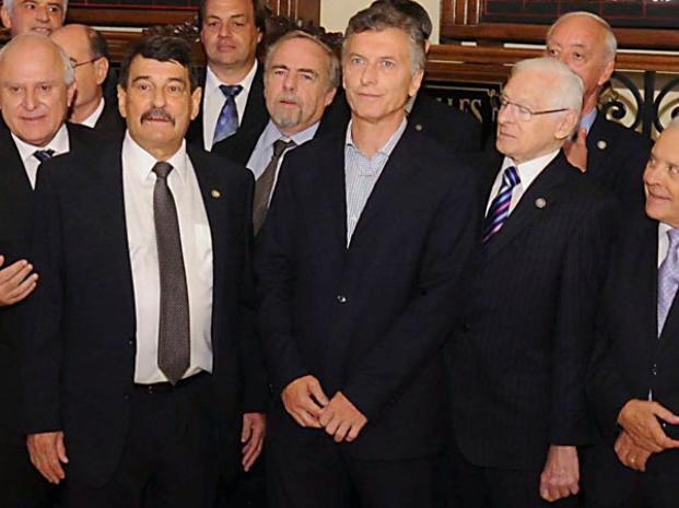 “Le reclamamos a Macri por los accesos a los puertos”