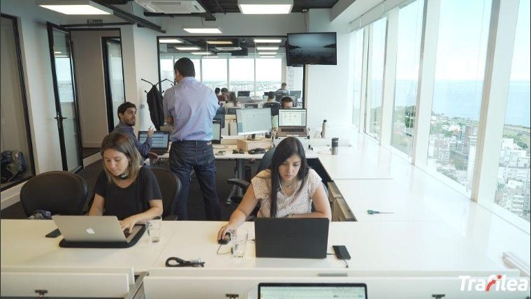 Una empresa uruguaya busca empleados freelance y apunta a argentinos