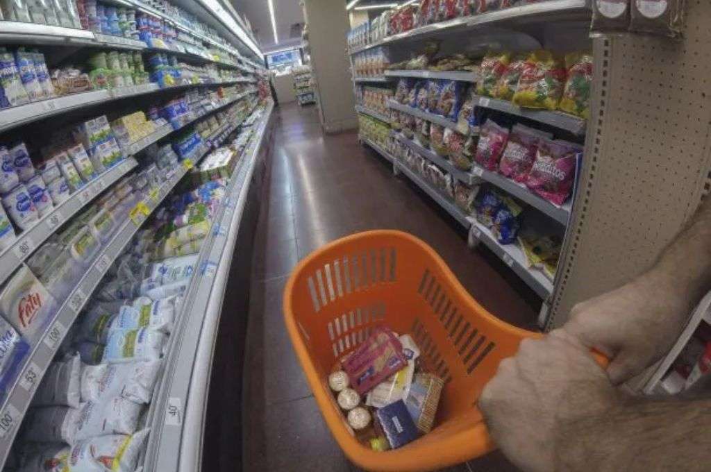 Caída del consumo en supermercados y autoservicios