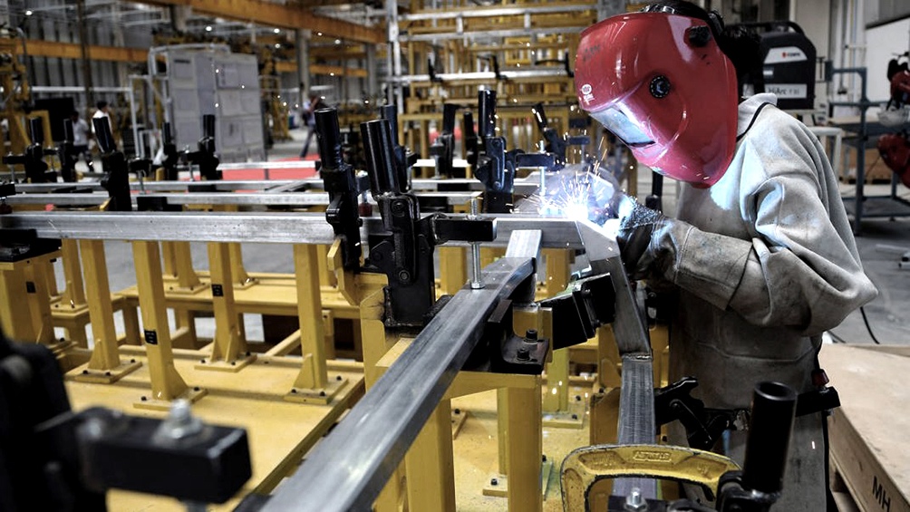 Crece la producción metalúrgica, pero 58% de empresas no recupera la rentabilidad
