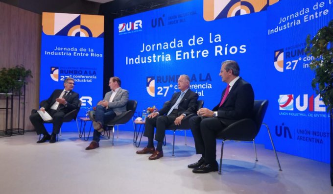 Funes de Rioja aseguró que existen “divergencias” entre la UIA y el Gobierno, pero no “hostilidad”