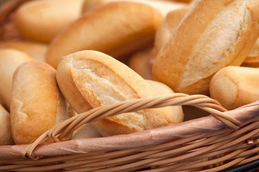 Acuerdan un precio para comercializar el kilo de pan entre $220 y $270