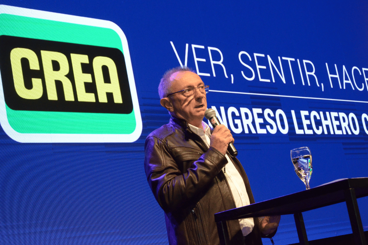 Costamagna participó del Congreso Lechero CREA