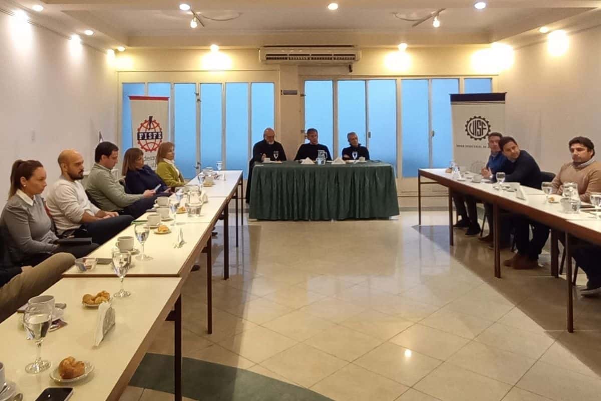 Alianza productiva: Jatón compartió un desayuno de trabajo con integrantes de la Unión Industrial
